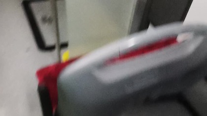 Wysiadanie z nowego elektrycznego Solarisa MPK TARNÓW