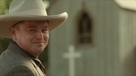 Bohaterowie filmu Czas krwawego księżyca - Ernest