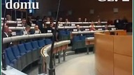 Czy można w granicy obok parterowego domu, wybudować blok pięciopiętrowy i zasłonić światło dzienne