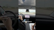 Wypadek Tesli na Autipilocie  Samochód sam skręcił? #tesla #danielgrzyb #evnews