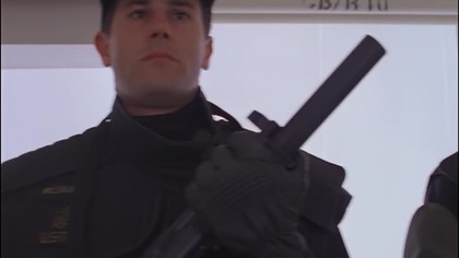 Gwiezdna eskadra - Space- Above and Beyond (22)