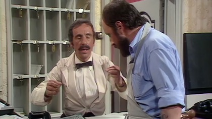 Hotel Zacisze S01E02 [10Bit] [1080p]