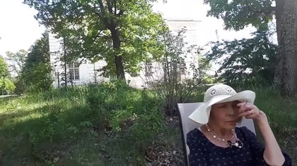 Publicystka Alwida Bajor w dniu 76.  urodzin