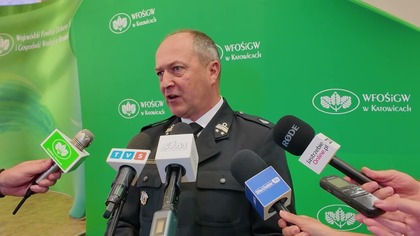 Jednostki Ochotniczych Straży Pożarnych z województwa śląskiego otrzymały dofinansowanie na zakup sprzętu ratowniczego i ochronnego w ramach programu Bezpieczny Strażak realizowanego przez Wojewódzki Fundusz Ochrony Środowiska i Gospodarki Wodnej w Katowicach. W gronie beneficjentów znalazły się m.in. OSP w Jaworznie Jeleniu oraz OSP Mysłowice-Janów.

Program Bezpieczny Strażak ma na celu wsparcie strażaków ochotników w zakupie specjalistycznego sprzętu ratowniczego, środków ochrony indywidualnej oraz wyposażenia wykorzystywanego podczas akcji ratowniczych i usuwania skutków zagrożeń środowiskowych. W tegorocznej edycji pozytywnie oceniono 226 wniosków, a każda z jednostek otrzymała wsparcie finansowe na niezbędny sprzęt, w tym między innymi quady, łodzie ratownicze, kamery termowizyjne czy lekkie samochody ratowniczo-rozpoznawcze.

Uroczyste wręczenie promes odbyło się podczas trzech regionalnych konferencji  w Kłobucku, Żywcu oraz Mysłowicach. Ostatnia z nich miała miejsce 14 lipca w Centralnym Muzeum Pożarnictwa w Mysłowicach i była dedykowana jednostkom z centralnej części województwa, do której należy Jaworzno. W wydarzeniu uczestniczyli licznie przedstawiciele Państwowej i Ochotniczej Straży Pożarnej oraz reprezentanci władz samorządowych i rządowych. Wszyscy podkreślali znaczenie programu dla poprawy bezpieczeństwa mieszkańców oraz skuteczniejszej ochrony środowiska.

Duży nacisk podczas spotkania stawiano na współprace między służbami ratowniczymi, która jest kluczowa dla bezpieczeństwa ludzi.

Ze względu na ogromne zainteresowanie i dużą liczbę zgłoszeń Zarząd Funduszu zdecydował o uruchomieniu drugiej edycji programu Bezpieczny Strażak z kolejną pulą środków w wysokości 3 milionów złotych. Nabór wniosków do drugiego etapu trwa do 18 lipca.

Program Bezpieczny Strażak jest ważnym wsparciem dla jednostek OSP z województwa śląskiego, które każdego dnia stoją na straży bezpieczeństwa lokalnych społeczności, gotowe nieść pomoc w najtrudniejszych sytuacjach.

Materiał pochodzi ze strony https://www.jaw.pl
#jaworzno #jawpl