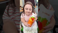 Test McWrapa Mango Curry z McDonalds  | #shorts | Magdalena Augustynowicz