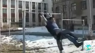 Kompilacja uderzeń w krocze