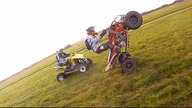 Wheelie Suzuki LTZ 400 vs Yamaha YFZ 450