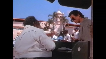 Skok Pierce Brosman VID-1709482121640