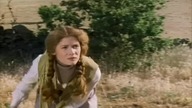 The New World of Zorro (1990) S03E18 "M&oacute;wią na nią: Annie"