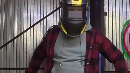 Jak nie spawać ?? Totalny cyrk w garażu!!