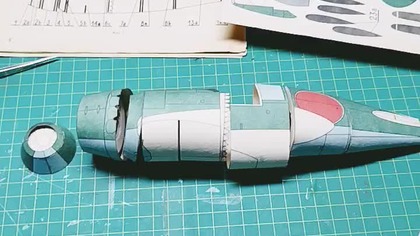 Materiał z budowy jest, tylko zmontować do wersji oficjalnej #modelarstwo #karton #hobby