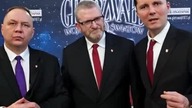 Uwaga ! Żydzi,ludzie miłujący pokój,kochający ponad wszystko dzieci,kobiety i starców,naród praworzą