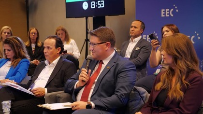 Dyskusja o zielonej transformacji i przyszłości energetyki - Mateusz Pindel na EEC