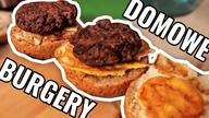 DOMOWY BURGER Z JAJKIEM [FoodBook]