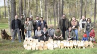 Pasjonaci w dechę - akcja wieszanie budek lęgowych