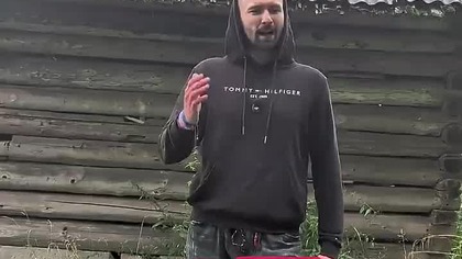 1818 Pozostało się przyglądać i uśmiechać, skoro wszystkim dalej wszystko pasuje !!! (1)