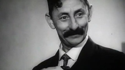 Dwanaście krzeseł (1933) [528p] [TVRip]
