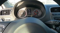 C. W.  114 VW Polo które chce pokonać majstra, porsche zamienię na gorsze.