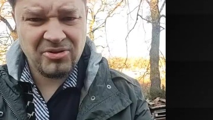 Kąpiel i przyjmowanie dwóch palet action Plus brasty