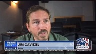 Jim Caviezel aktor z roli Jezusa w  Pasji  Mela Gipsona   - Nadchodzi wielka burza - LEKTOR PL