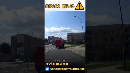 Uderzenie rowerzysty #shorts #rower #polscykierowcy #polskiedrogi #policja #crash