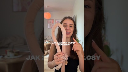 Zawijamy włosy na wałek