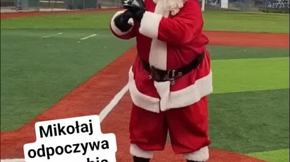 tak to bywa.  Mikołaj ma swoich pomagierów 