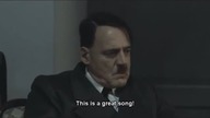 Hitler słucha skrillexa :)