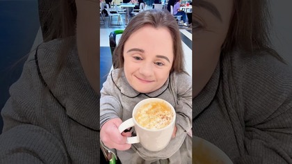 Test Pecan Maple Macchiatto ze Starbucks  | #shorts | Magdalena Augustynowicz