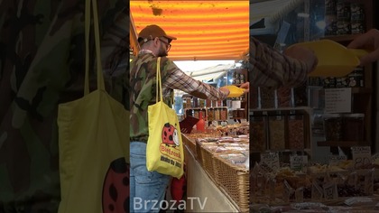 Janusz je orzechy za darmo