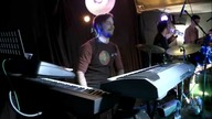 DLA KONTRASTU - Z dalekich krain - gośc. Broda (live@Sen Pszczoły 05.04.2014.)