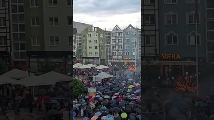 Koncert na Starym Rynku w Gorzowie.  Ktoś odpalił petrady