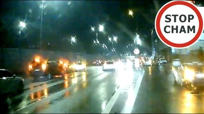 Karambol w Warszawie - rozbitych kilkanaście aut #2060 Wasze Filmy