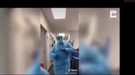 | Dancing Nurses | Zła Sytuacja Wokoło Nas a Co Porabia Personel Medyczny? | Zobaczmy! |