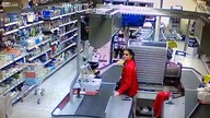 Kasjerka kontra złodziej