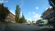 Oto dlaczego trzeba uważać na przejściu dla pieszych +18