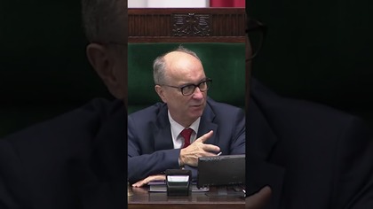 HIT.  TAK CZARZASTY KOŃCZYŁ OBRADY SEJMU 