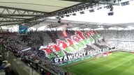 Kibice Legii Warszawa świętują na stadionie