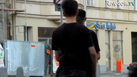 Tablet z filmem dla dorosłych