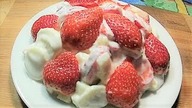 Świetny przepis ! Cudowna świąteczna sałatka ! Moje dzieci były zachwycone ! Uwielbiają !