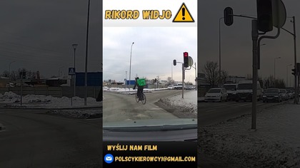 Skończą się w końcu takie dowozy #rikordwidjo #rower #rowerzysta #bike #polska #policja