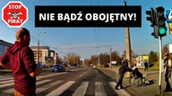 Nie był w stanie wjechać wózkiem na krawężnik.  Pomoc osobie niepełnosprawnej.  STOP PIRAT