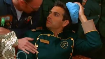 27. Nie ma to jak hotel S2-E1