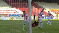 Patryk Szysz - fantastyczne trafienie vs Cracovia (28. 10. 2021)