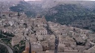 Watch Komisarz. Montalbano. 2x01..voidtype. mp4