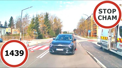 Stop Cham #1439 - Niebezpieczne i chamskie sytuacje na drogach