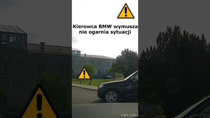 Kierowca BMW wymusza pierwszeństwo na rondzie i nie ogarnia #shorts #rikordwidjo