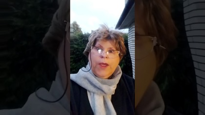 Pani tam nie idzie  #shorts #parodia #humor #sąsiadka #skecz #komedia #scenki #dc #fyp #ostrzeżenie