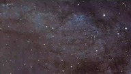 Podr&oacute;ż przez galaktykę Andromedy dzięki obrazom z teleskopu Hubble'a