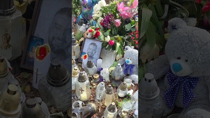Miejsce, na ul.  Kazimierzowskiej w Dąbrowie Górniczej, dziś tonie w świetle zniczy.  Łukasz Litewka